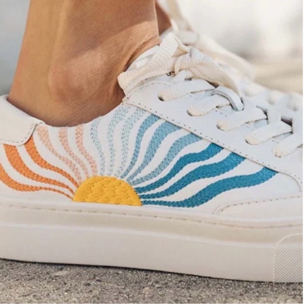 Soludos Groovy wave hippie Wave Ibiza Platform Sneaker White Womens